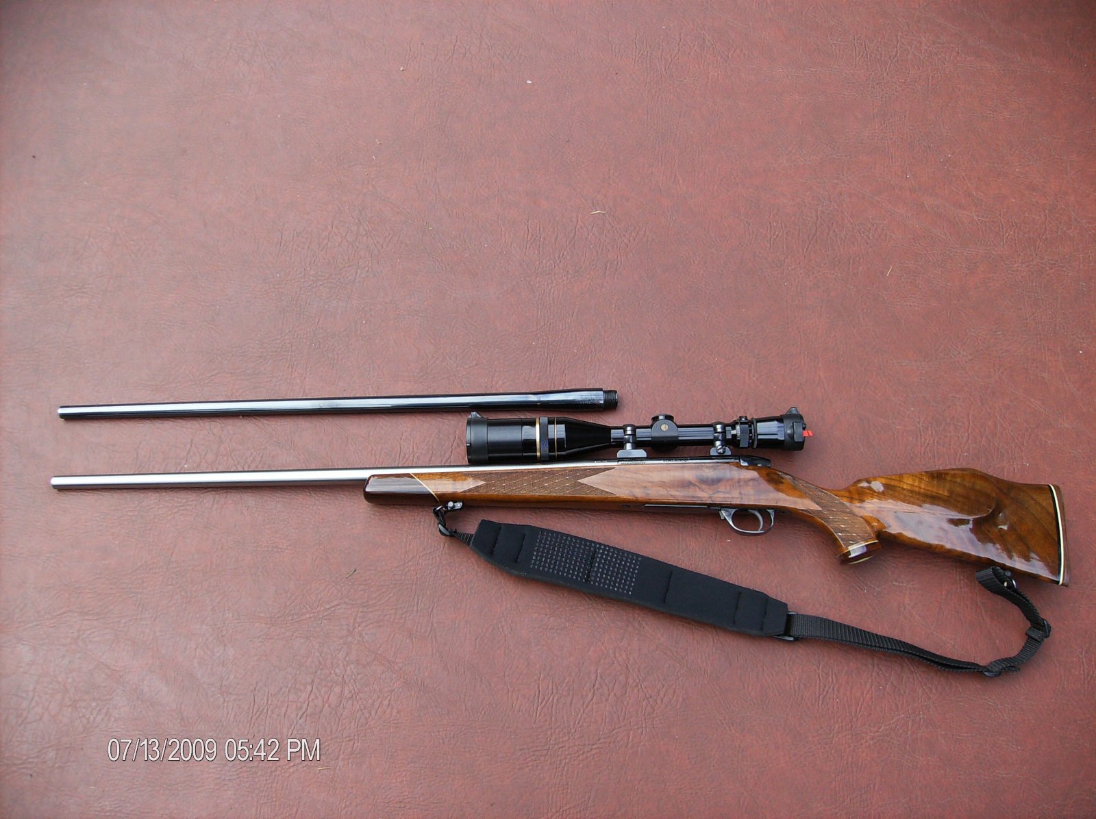 6XC Varmintmaster with .22-250 Mk take barrel 028.jpg